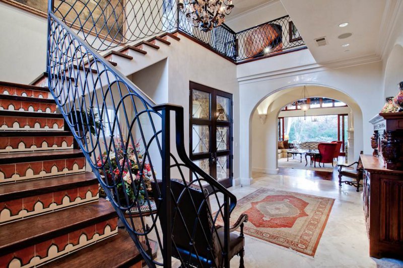 curved wrought iron railing