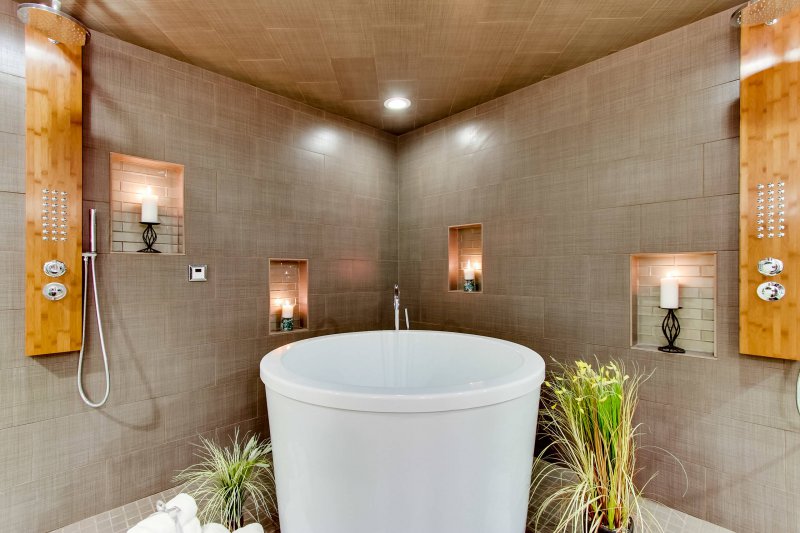 steam room soaking tub