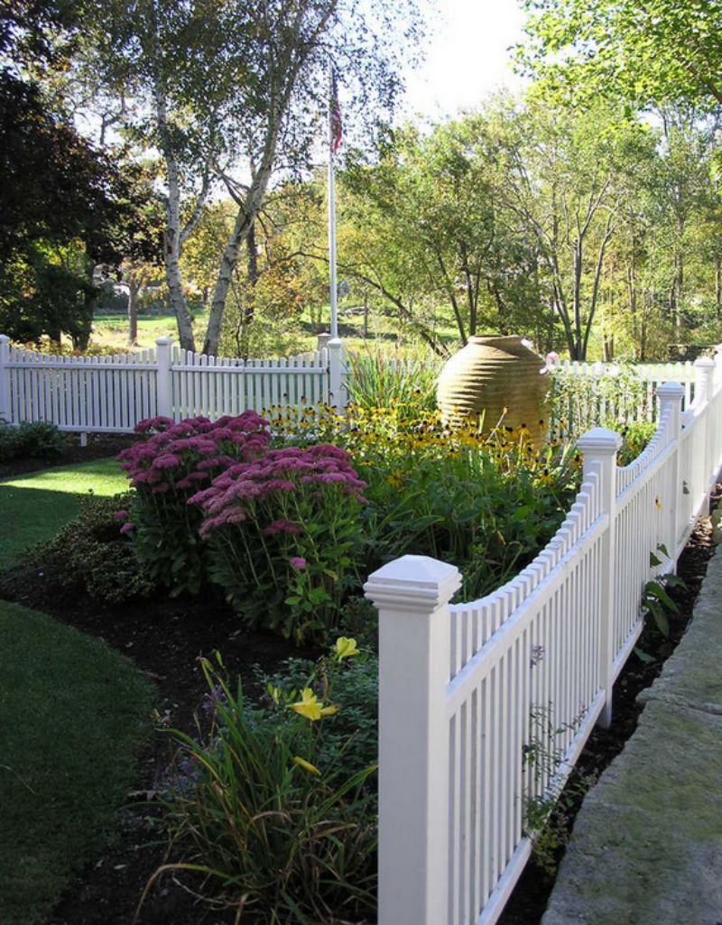 white picket fence front yard